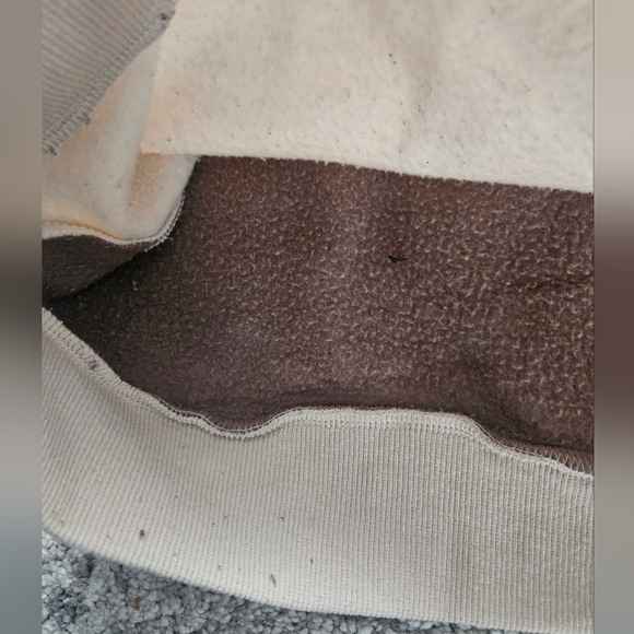 Colorblock Sweatshirt - Picture 10 of 10